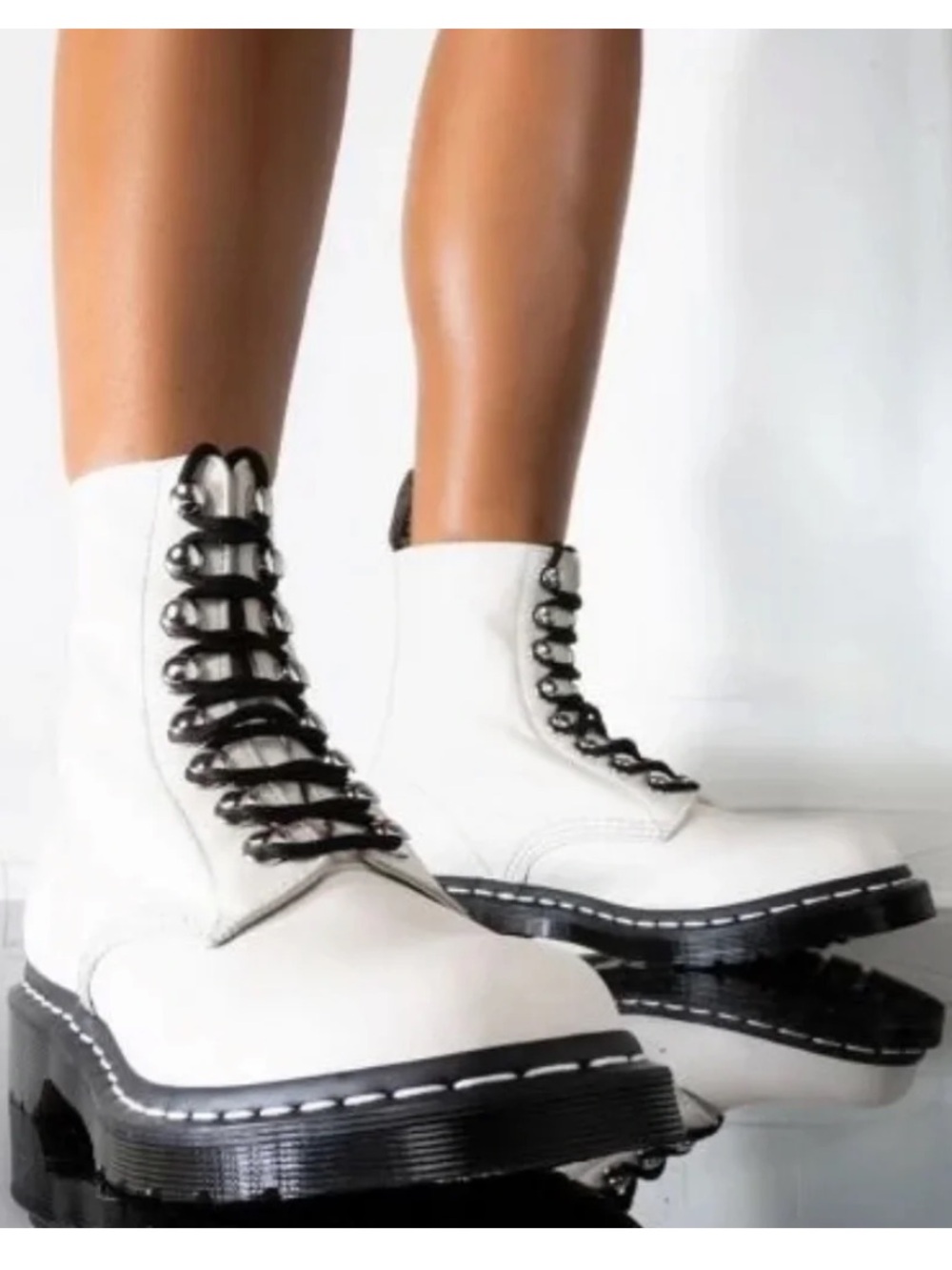 DR MARTENS WOMENS 1460 PASCAL HARDWARE VIRGINIA BOOT sz10 - Picture 2 of 15